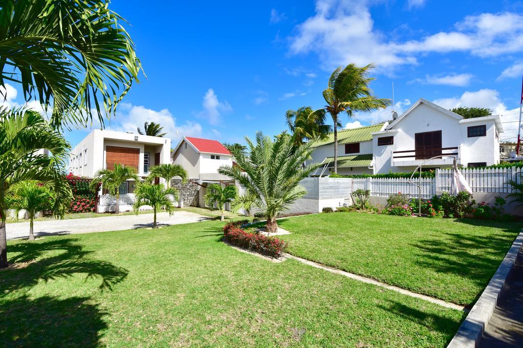 Turquoise Bay Beach Apartments Trou D'Eau Douce Exterior foto